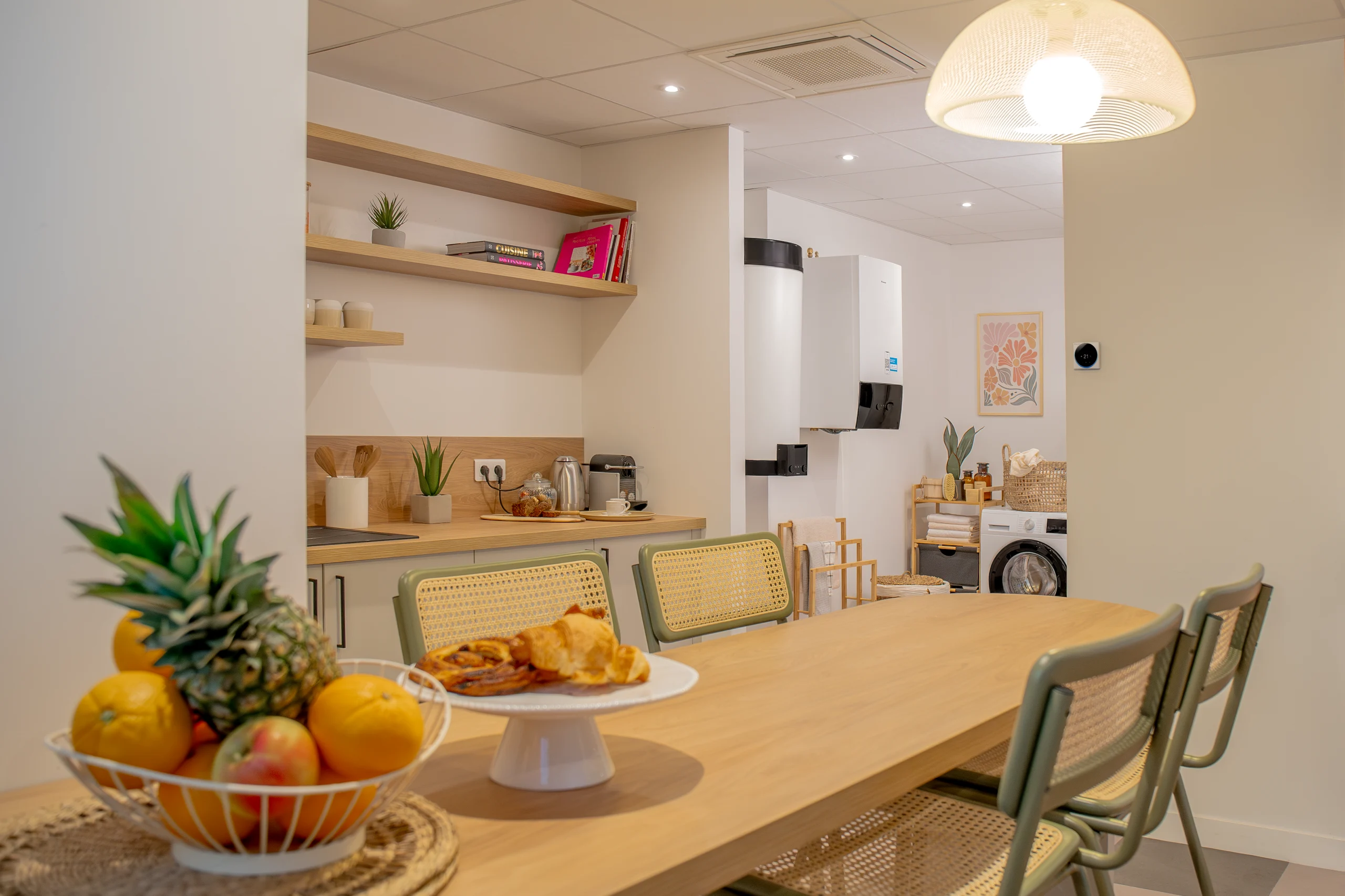 LAB03464_RETOUCHE_SHOWROOM_Nantes_zoom_MAJ
